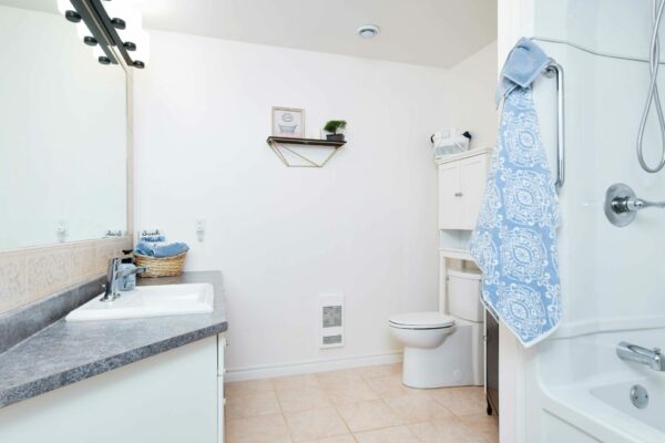 11-ensuite