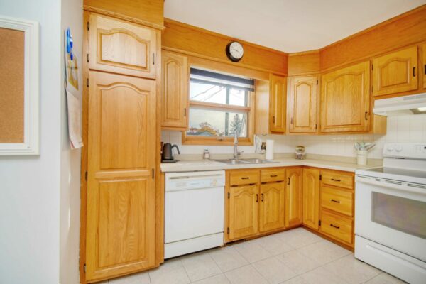 8-kitchen-a