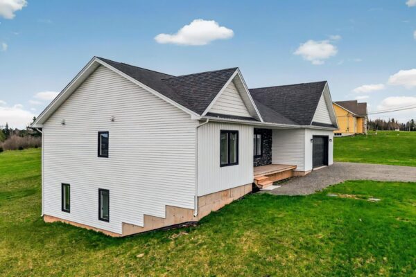 5-web-or-mls-dji_fly_20250502_140058_170_1746205266908_photo