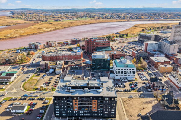 10-web-or-mls-DJI_20251105142344_0102_D 10-web-or-mls-DJI_20251105142344_0102_D