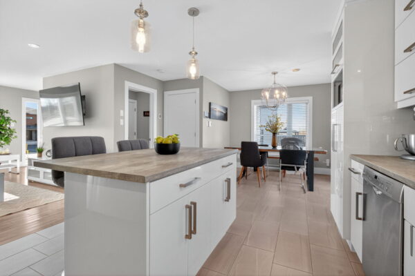 20-web-or-mls-IMG_3666 20-web-or-mls-IMG_3666