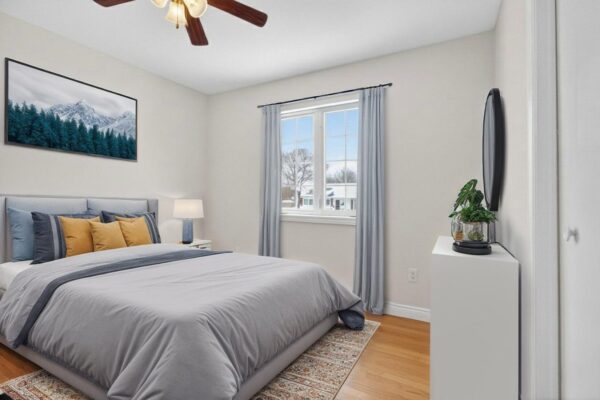 35-web-or-mls-Room clean virtually staged