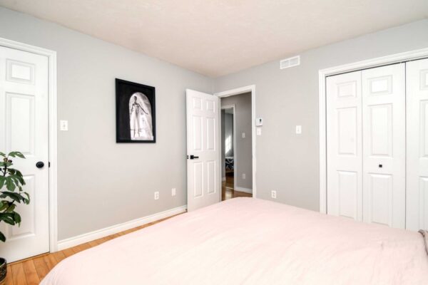 15-Apt-1-master-bedroom-b