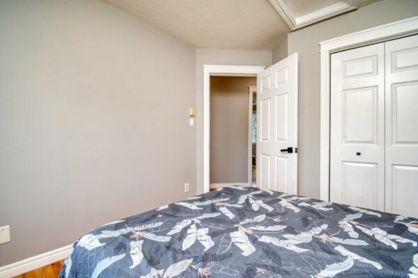 18 bedroom 3b